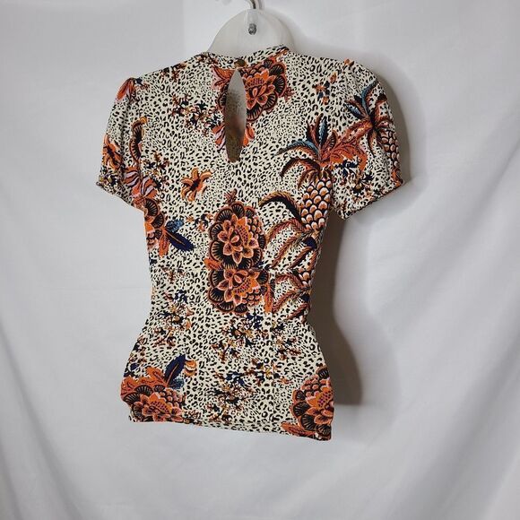 Free People Hear‎ Me Roar Animal print Floral Top Blouse Keyhole XS - Picture 2 of 6